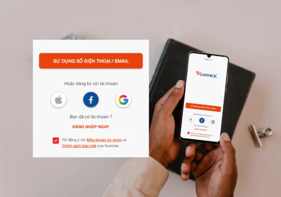 Đăng ký hoặc đăng nhập tài khoản Vhomenex trên ứng dụng đã được tải về điện thoại